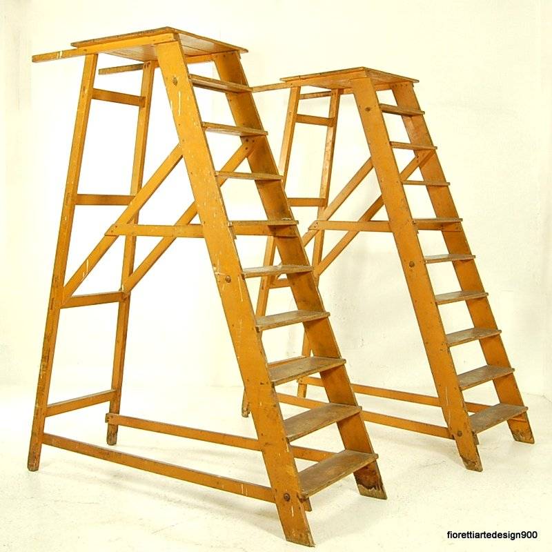 Due scale in legno design industriale Wooden Ladder Shelf